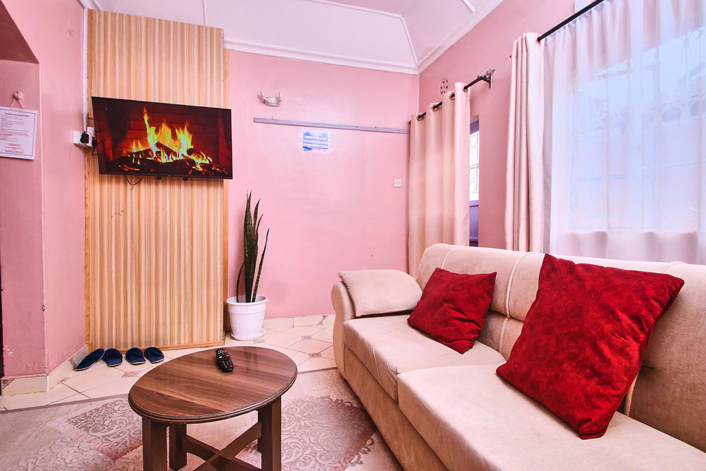 Naivasha 3 Bedroom B and B