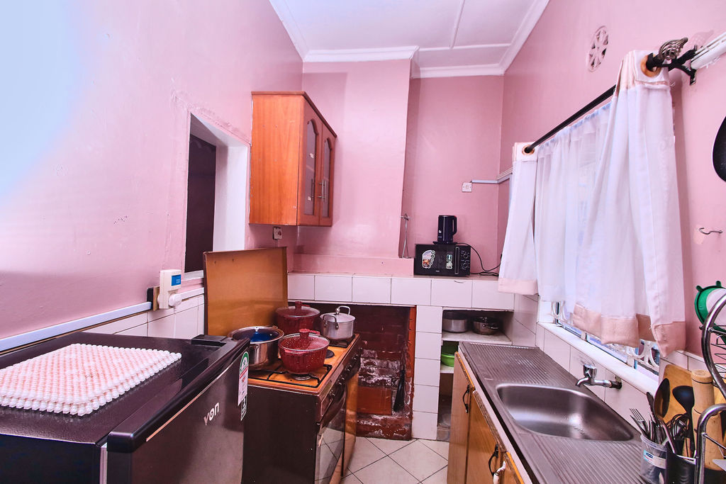 Naivasha 3 Bedroom B and B