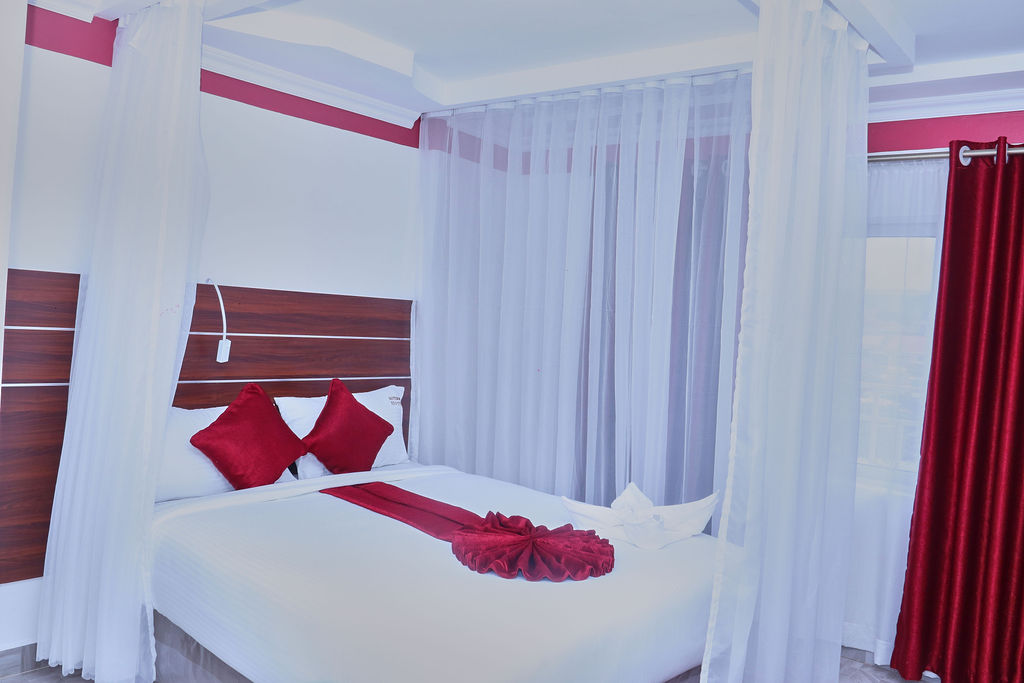 South Woods Accommodation – Spacious Private Room In Naivasha